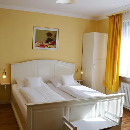 Am Kurpark Affittacamere 3*